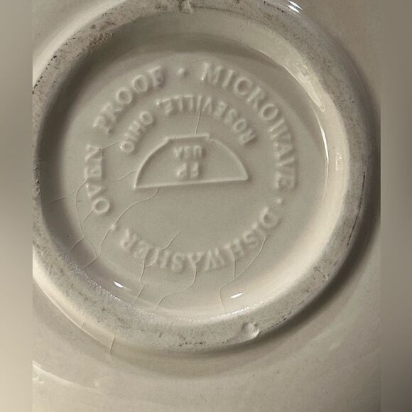 Hard to find Friendship Pottery water pitcher. c: 1973-
1996. Neat ball pitcher. - Picture 5 of 8